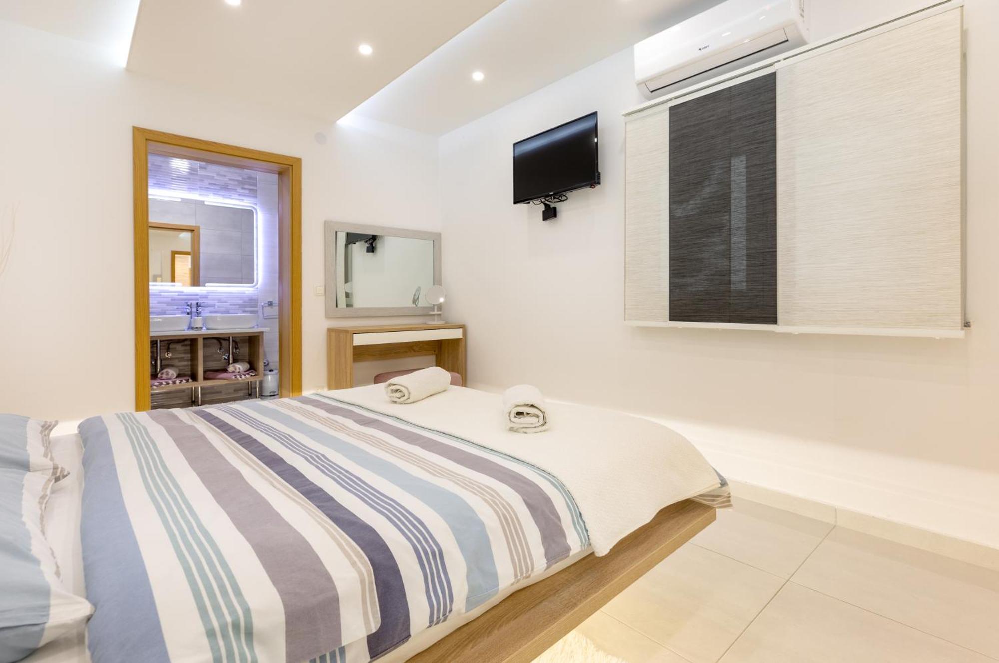 Luxury Apartment Aria Trogir Exterior photo